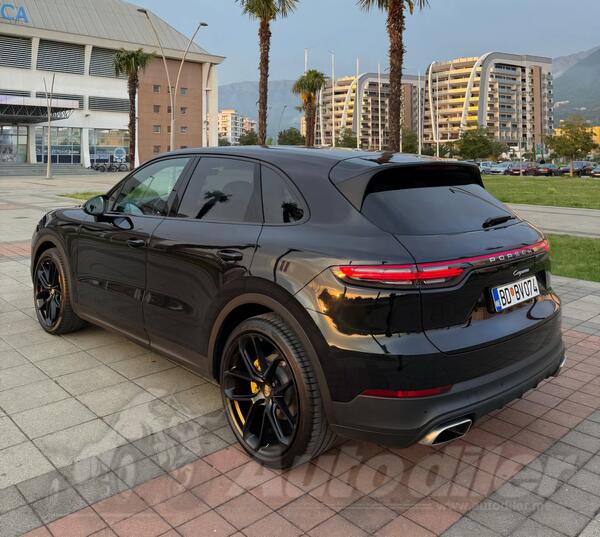 Porsche - Cayenne - S