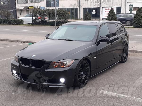BMW - 330 - d
