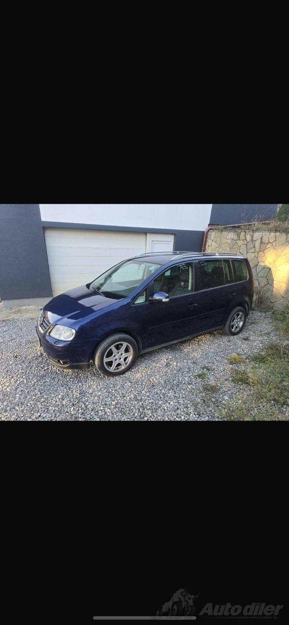 Volkswagen - Touran - 2.0