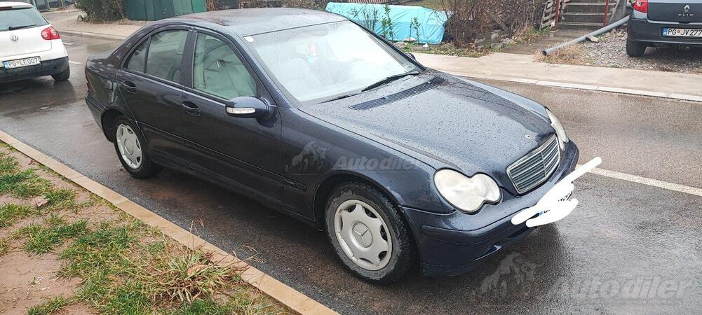 Mercedes Benz - C 200 - 2.2 tdci