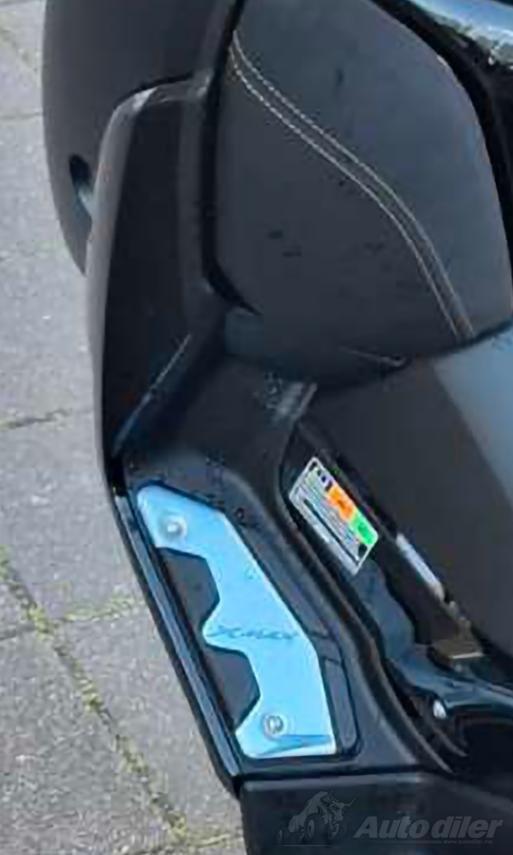 Yamaha - X Max Tech 300