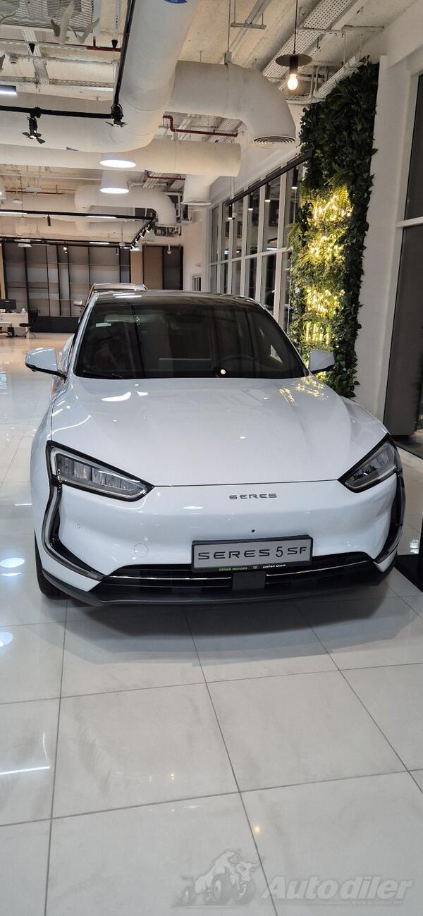 Seres - Seres 5 - 585 KS AWD