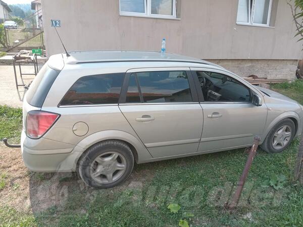 Opel - Astra - 1.7 dizel
