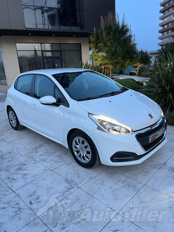 Peugeot - 208 - 15dci