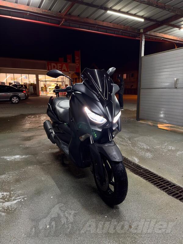 Yamaha - XMax 300