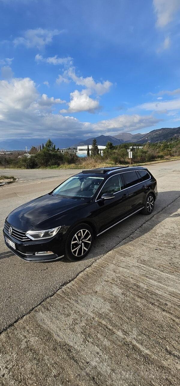 Volkswagen - Passat - 2.0 TDI