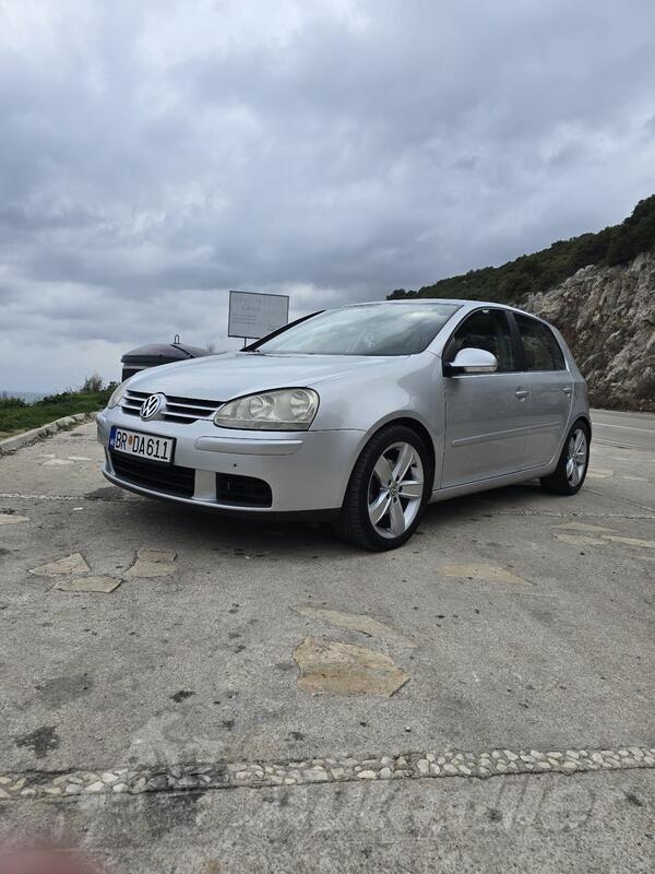 Volkswagen - Golf 5 - 2.0 TDI