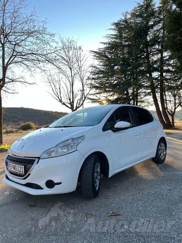 Peugeot - 208 - 1.4 HDI