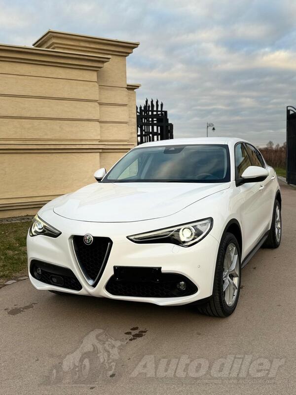 Alfa Romeo - Stelvio - 2.2 210