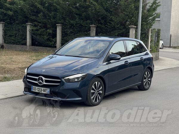 Mercedes Benz - B 180 - D Business Line Edition