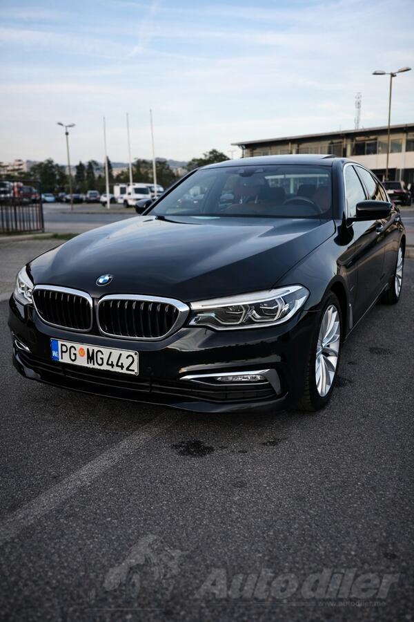 BMW - 530 - BMW 530e Plug-in Hybrid – Full oprema, servisiran, TOP stanje