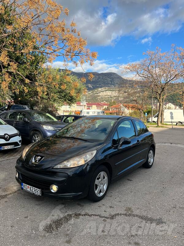 Peugeot - 207 - 1.6 hdi