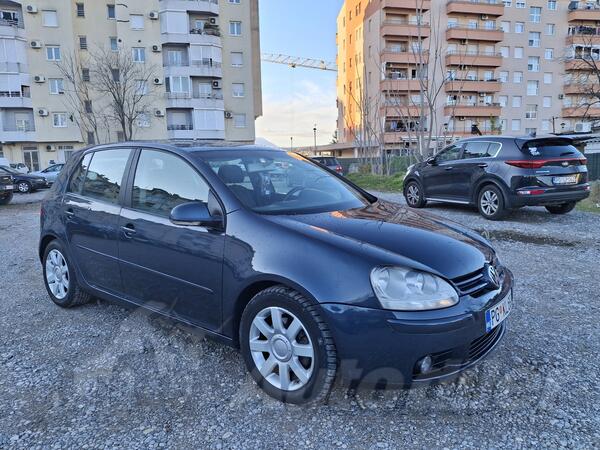 Volkswagen - Golf 5 - 2.0 TDI