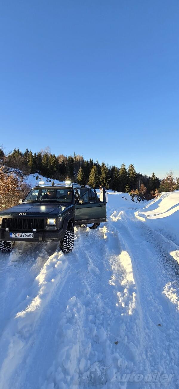 Jeep - Cherokee - 2.5