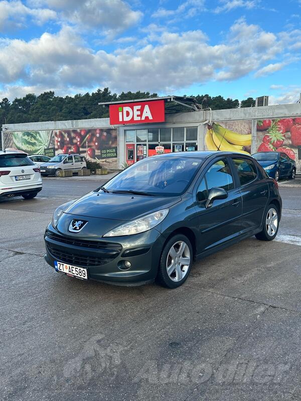 Peugeot - 207 - 1.6Hdi 66kw