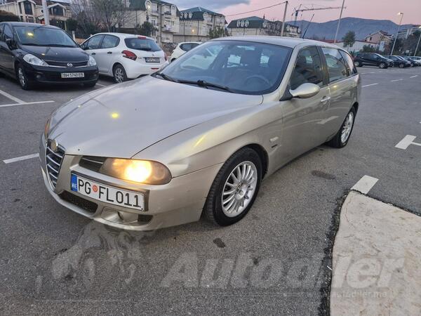 Alfa Romeo - 156 - 1.9