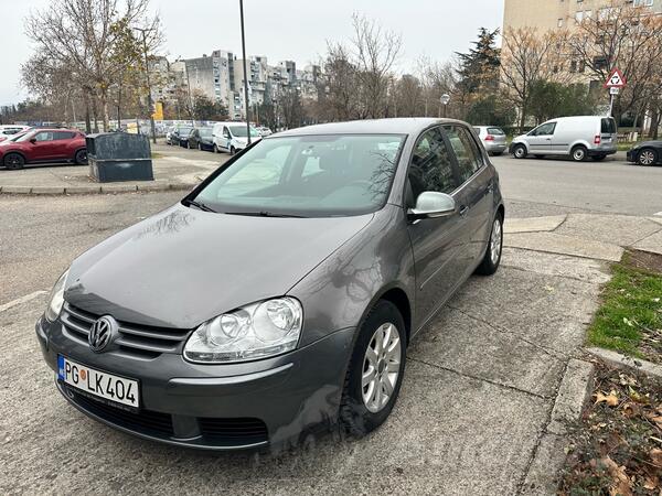 Volkswagen - Golf 5 - 1.9 TDI