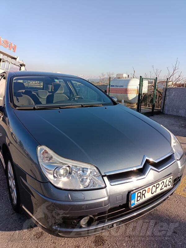 Citroen - C5 - 2.2 HDI