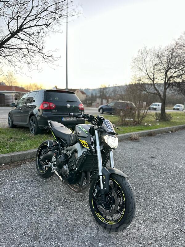 Yamaha - Mt-09