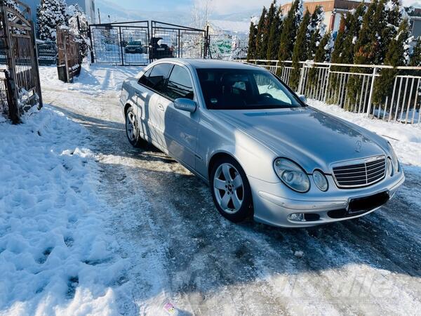 Mercedes Benz - E 220