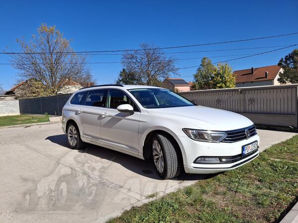 Volkswagen - Passat - 2.0 TDI