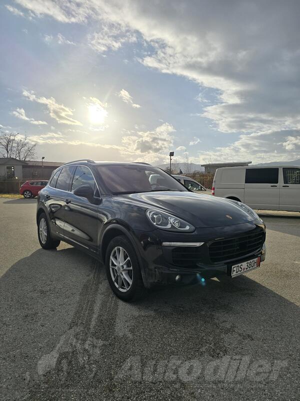 Porsche - Cayenne