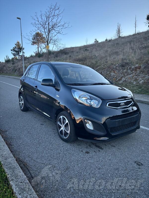 Kia - Picanto - 1.0i