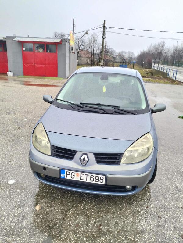 Renault - Scenic - 1.9  88kw