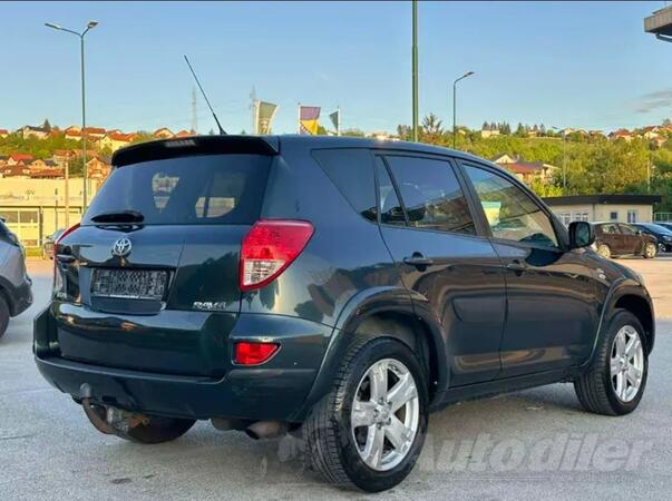 Toyota - RAV 4 - 2.2 d-cat