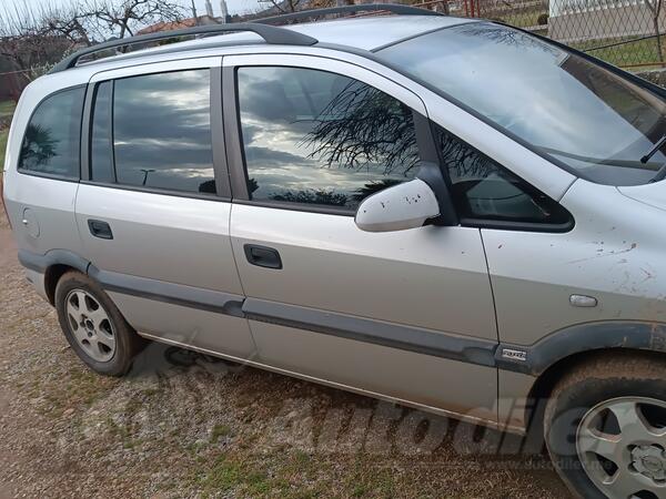 Opel - Zafira - 2.0