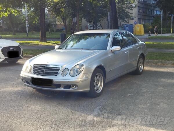 Mercedes Benz - E 220