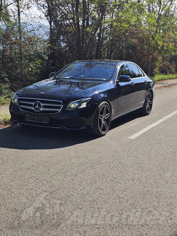 Mercedes Benz - E 350 - E350