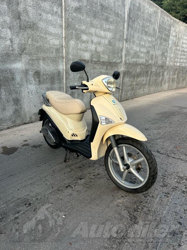 Piaggio - liberty
