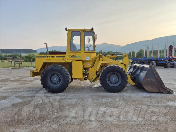 O&K - F1100