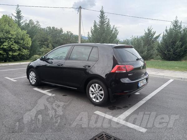 Volkswagen - Golf 7 - 1.6 tdi bluemotion