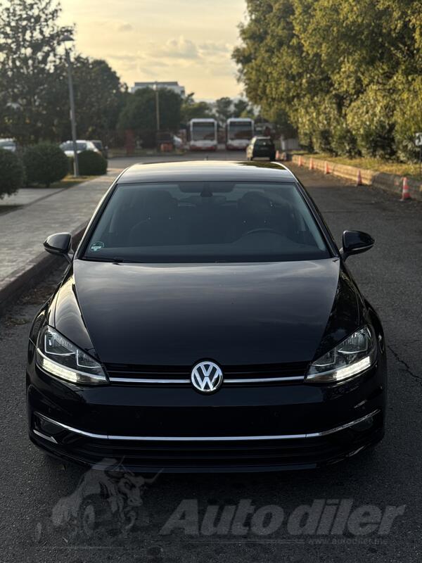Volkswagen - Golf 7.5 - 1.6 85kw