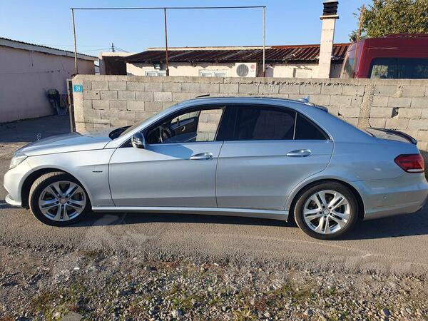 Mercedes Benz - E 350 - cdi blutec