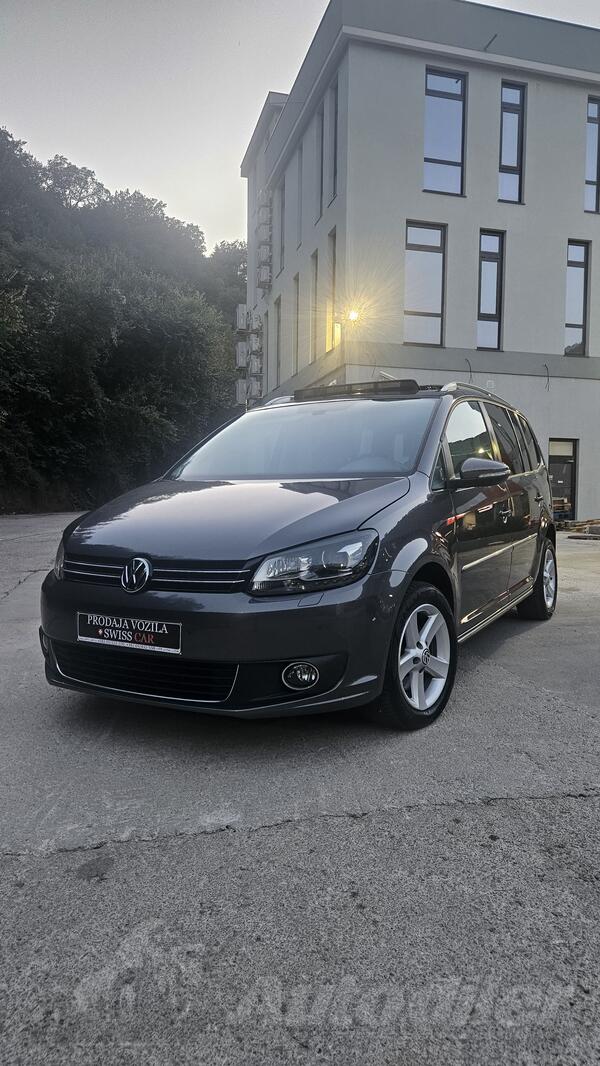 Volkswagen - Touran - 2.0 TDI