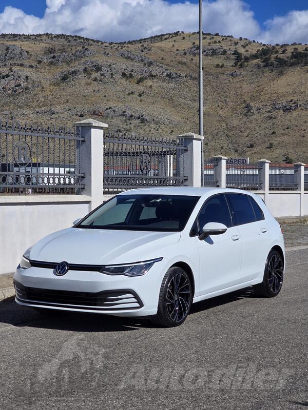 Volkswagen - Golf 8 - 2.0tdi