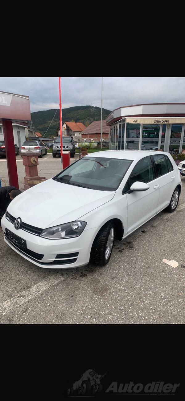 Volkswagen - Golf 7 - 1.6 TDI Blumotion