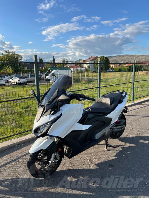 Kymco - AK550 PREMIUM