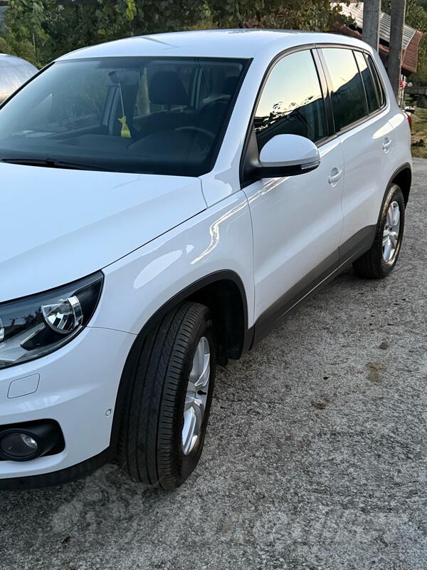 Volkswagen - Tiguan - 2.0