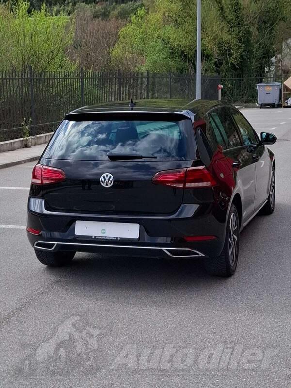 Volkswagen - Golf 7.5 - 1.6