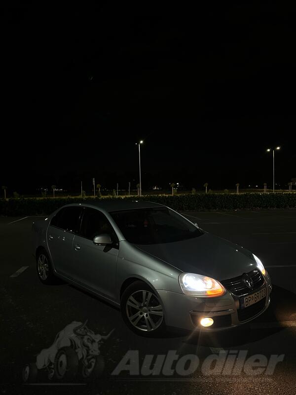Volkswagen - Jetta - 1.9 TDI