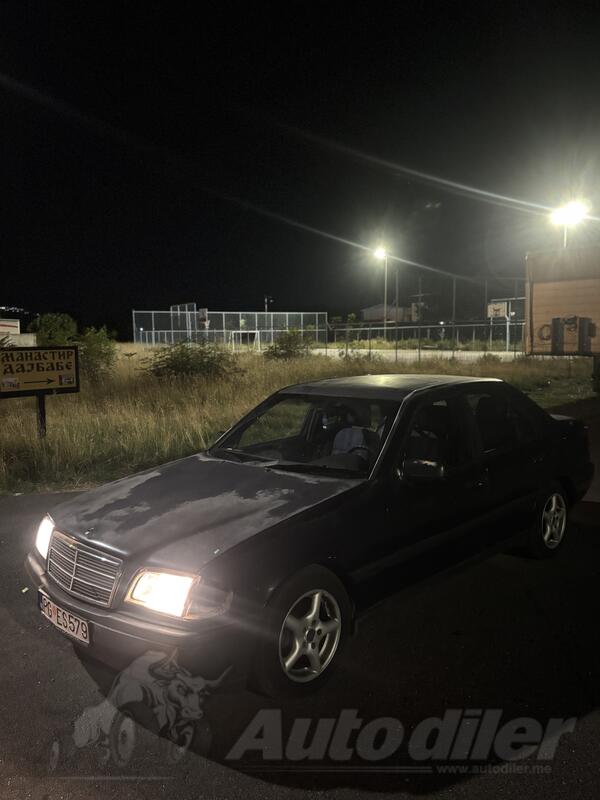 Mercedes Benz - C 180 - 1.8 benzin