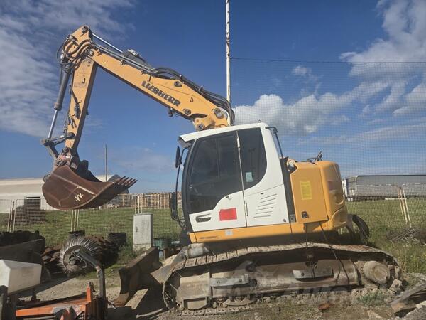 Liebherr - 914 COMPACT