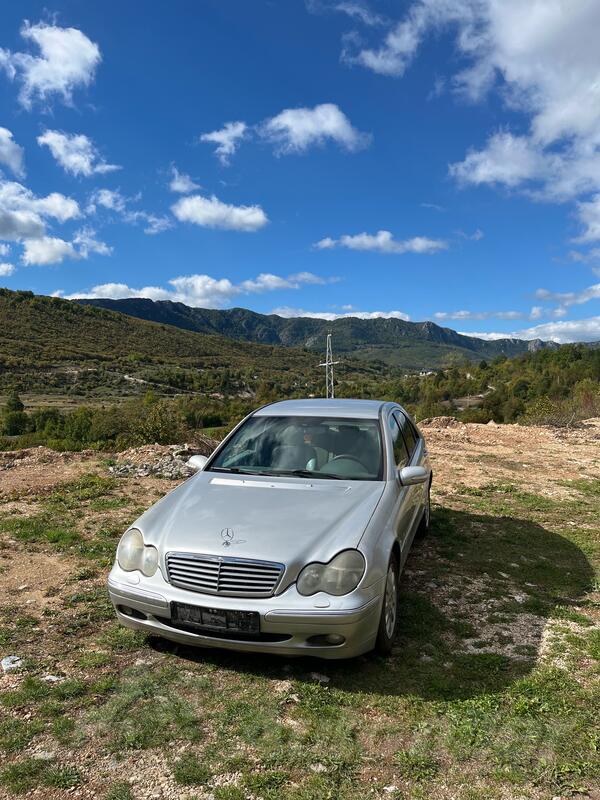 Mercedes Benz - C 220 - 220 CDI