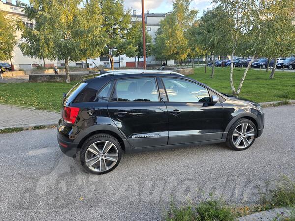 Volkswagen - Polo Cross - 1,6 TDI CROSS 77 KW