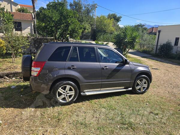Suzuki - Grand Vitara - 1.9