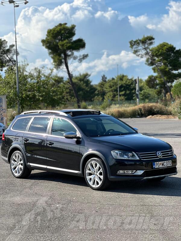 Volkswagen - Passat Alltrack
